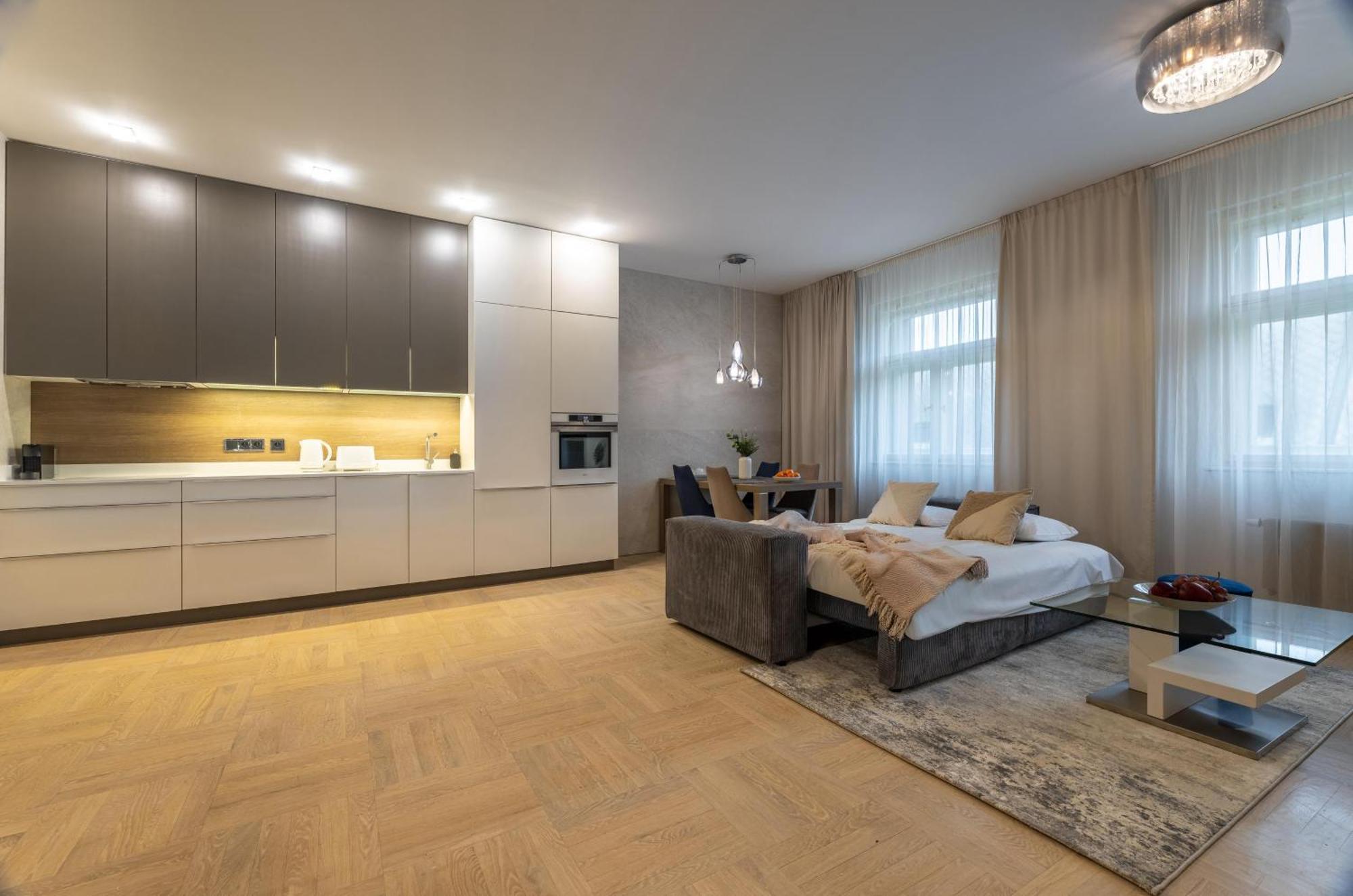 Chic & Central New Town Apartment By Subway Praga Esterno foto