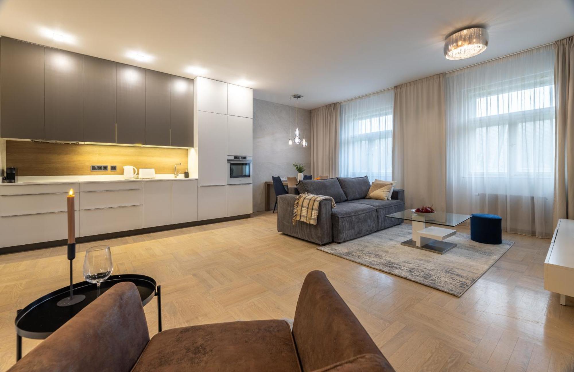 Chic & Central New Town Apartment By Subway Praga Esterno foto